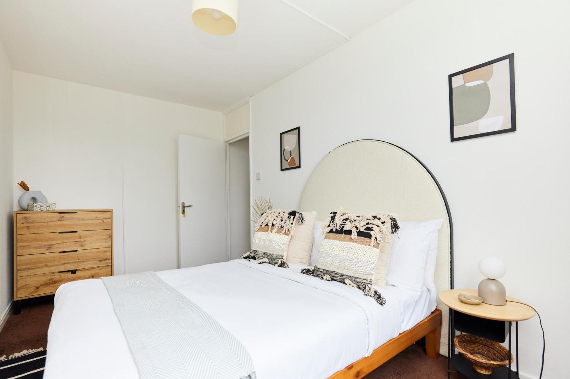 The Kennington Park Crib - Lovely 2Bdr Flat With Garden Лондон Екстер'єр фото