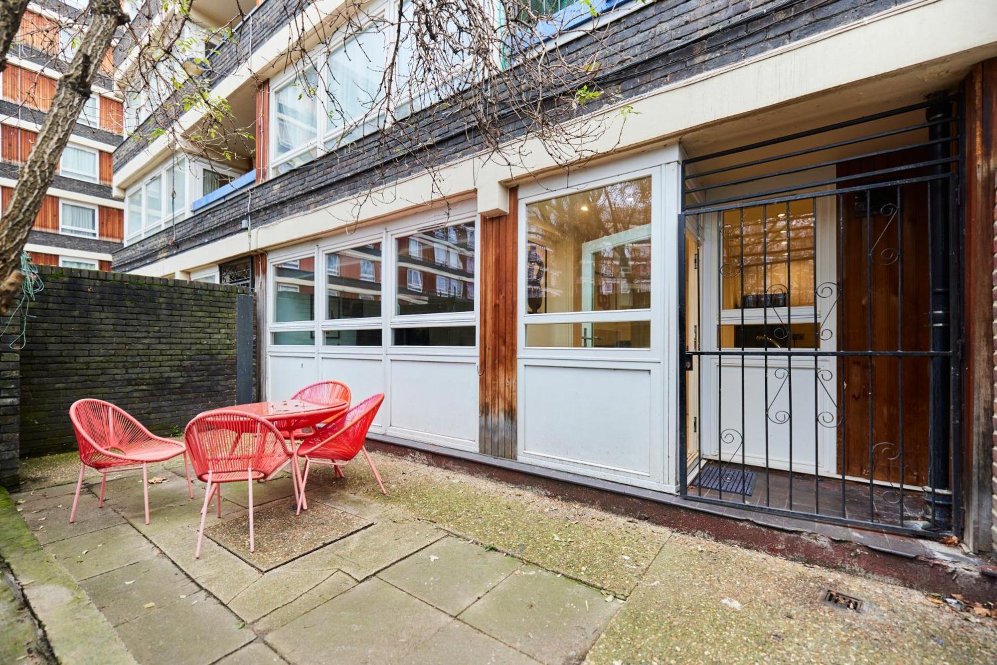 The Kennington Park Crib - Lovely 2Bdr Flat With Garden Лондон Екстер'єр фото